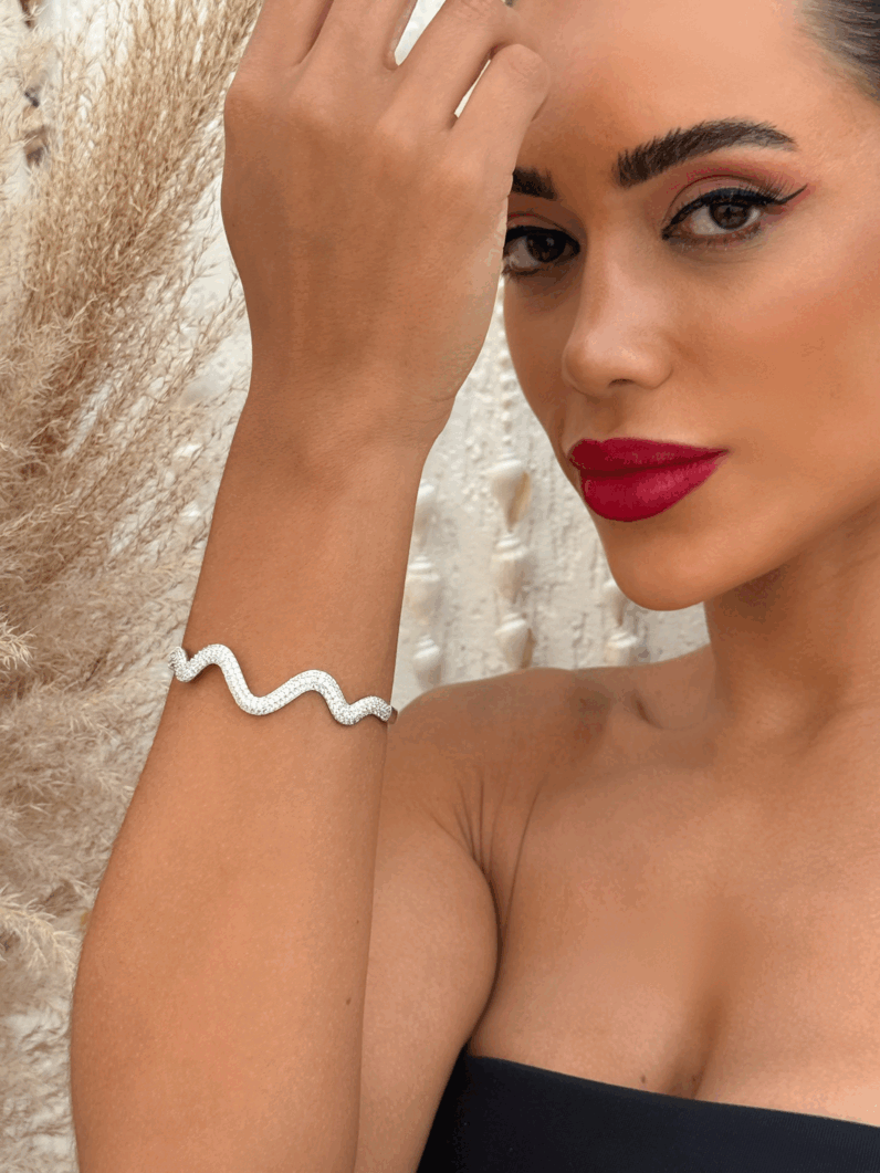 Bracelete Folheado a Ouro 18k e Prata Ondulado Cravejado