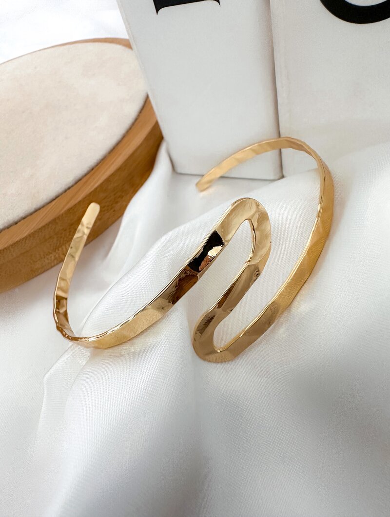 Bracelete Folheado a Ouro 18k e Prata Ondulado Texturizado