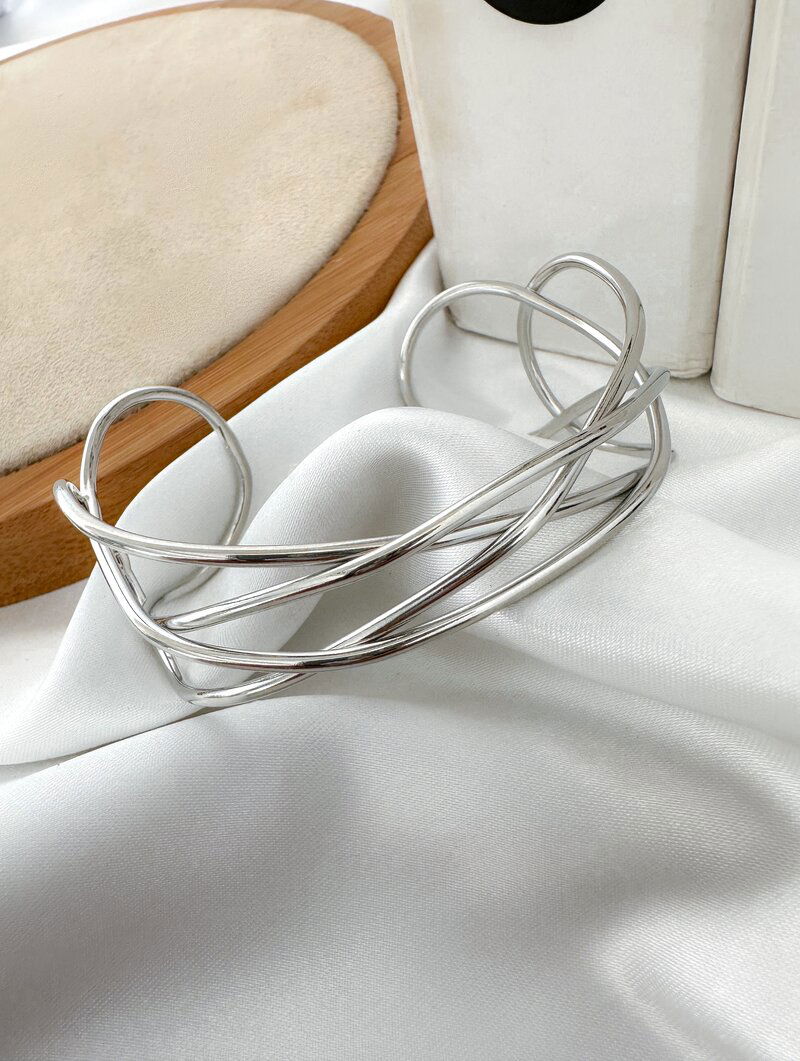 Bracelete Folheado a Ouro 18k e Prata Quatro Fios Cruzados