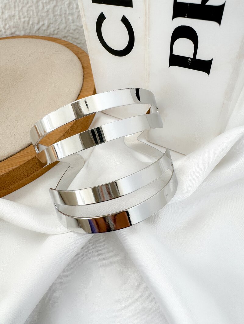 Bracelete Folheado a Ouro 18k e Prata Quatro Fios Lisos