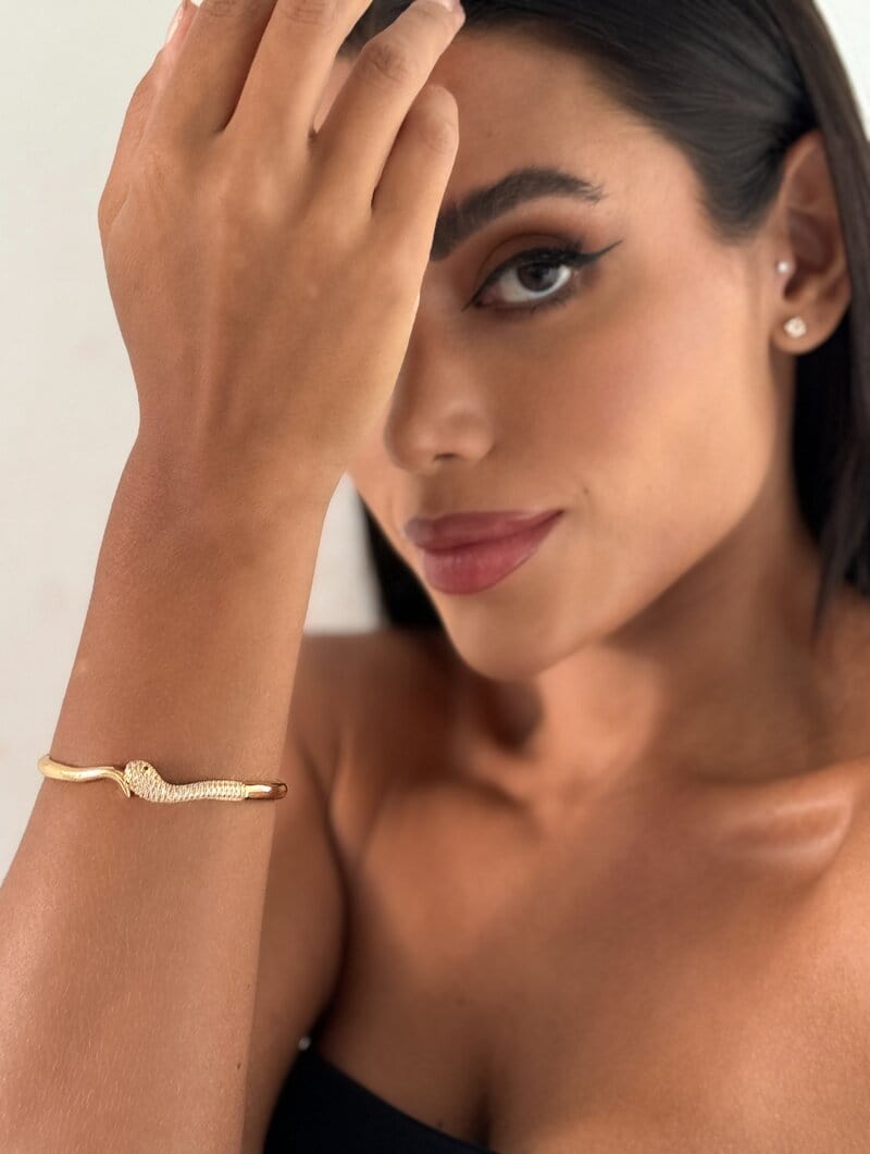 Bracelete Folheado a Ouro 18k e Prata Serpente Cravejada