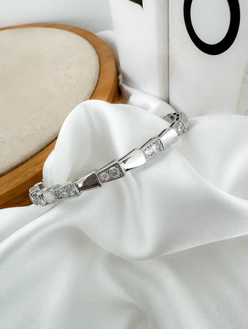 Bracelete Folheado a Ouro 18k e Prata Trabalhado com Micro Zircônias