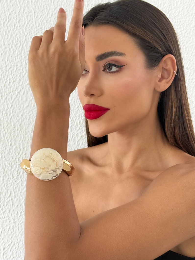 Bracelete Folheado a Ouro 18k Ondulado Com Círculo Resinado