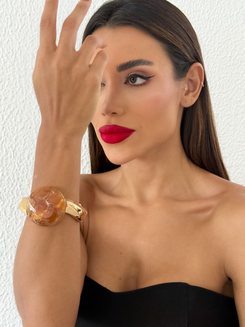 Bracelete Folheado a Ouro 18k Ondulado Com Círculo Resinado