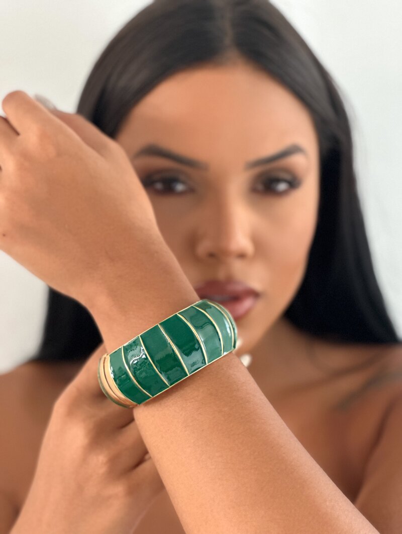 Bracelete Folheado a Ouro 18K Resinado Abaloado