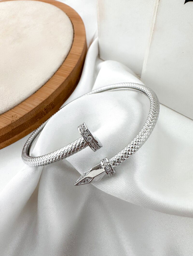 Bracelete Folheado a Ouro 18k Texturizado com Design Pontiagudo