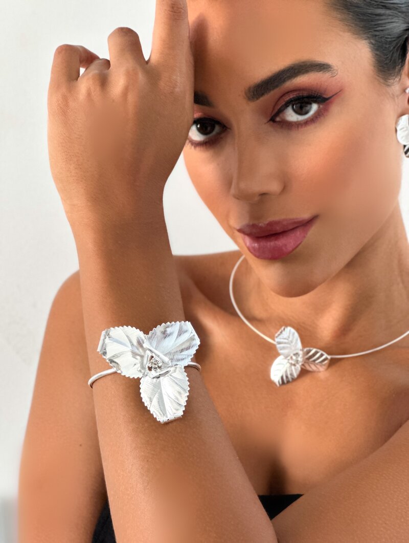 Bracelete Folheado a Prata 925 Folhas com Zircônia