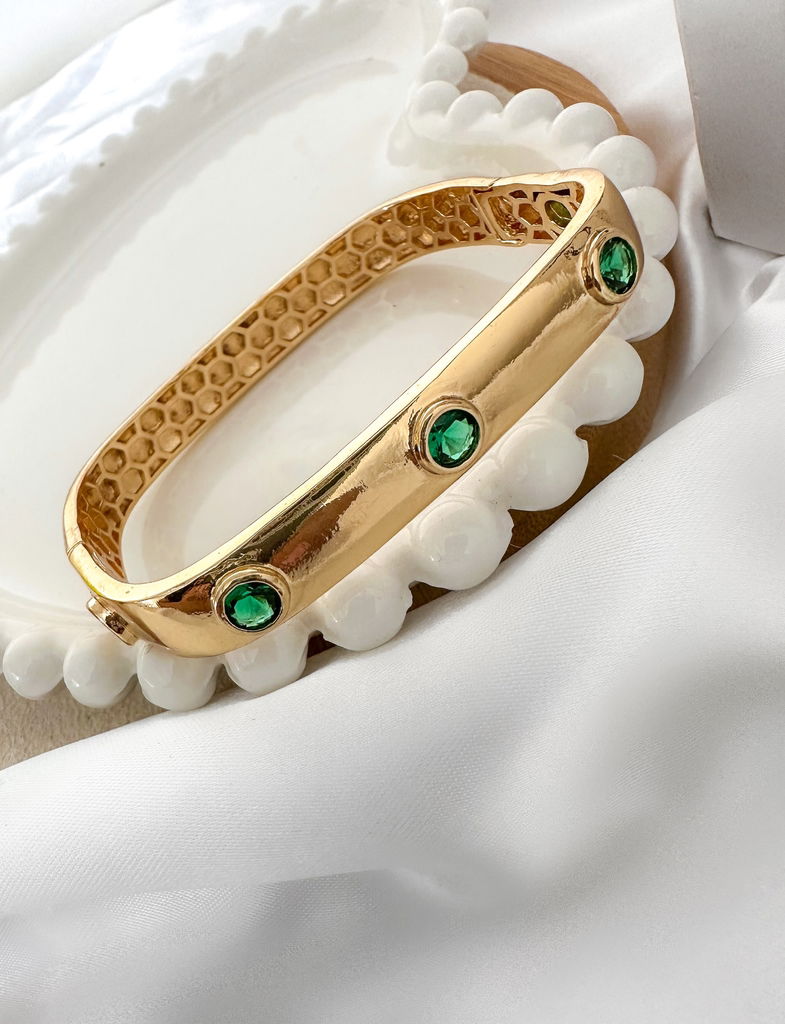 Bracelete quadrada com pontos em cristais folheado a ouro 18k e prata
