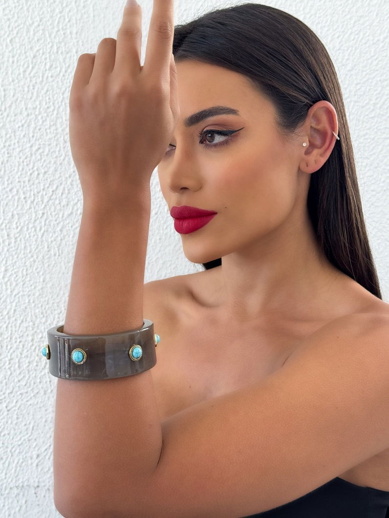 Bracelete Resinado Boho Chic Com Pedras