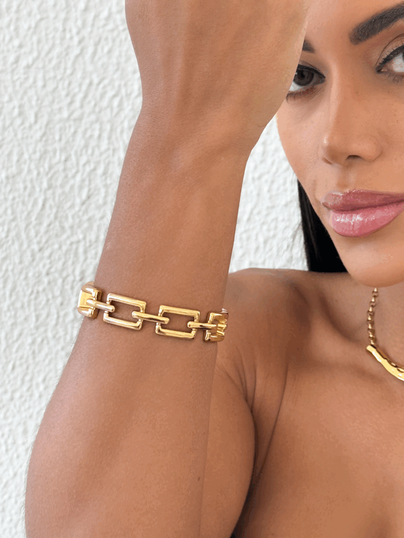 Bracelete Semi Joia Elos Quadrados