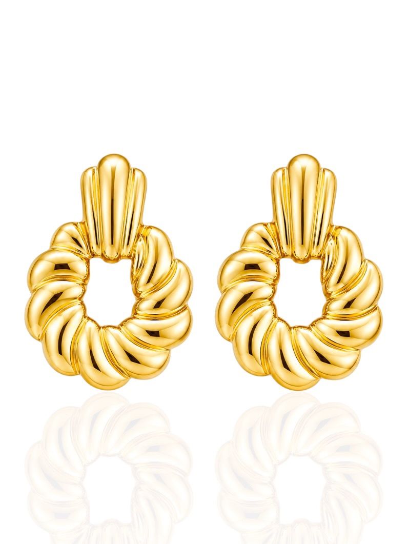 Brinco Aço Inoxidavel Folheado a Ouro 18k Circulo Torcido