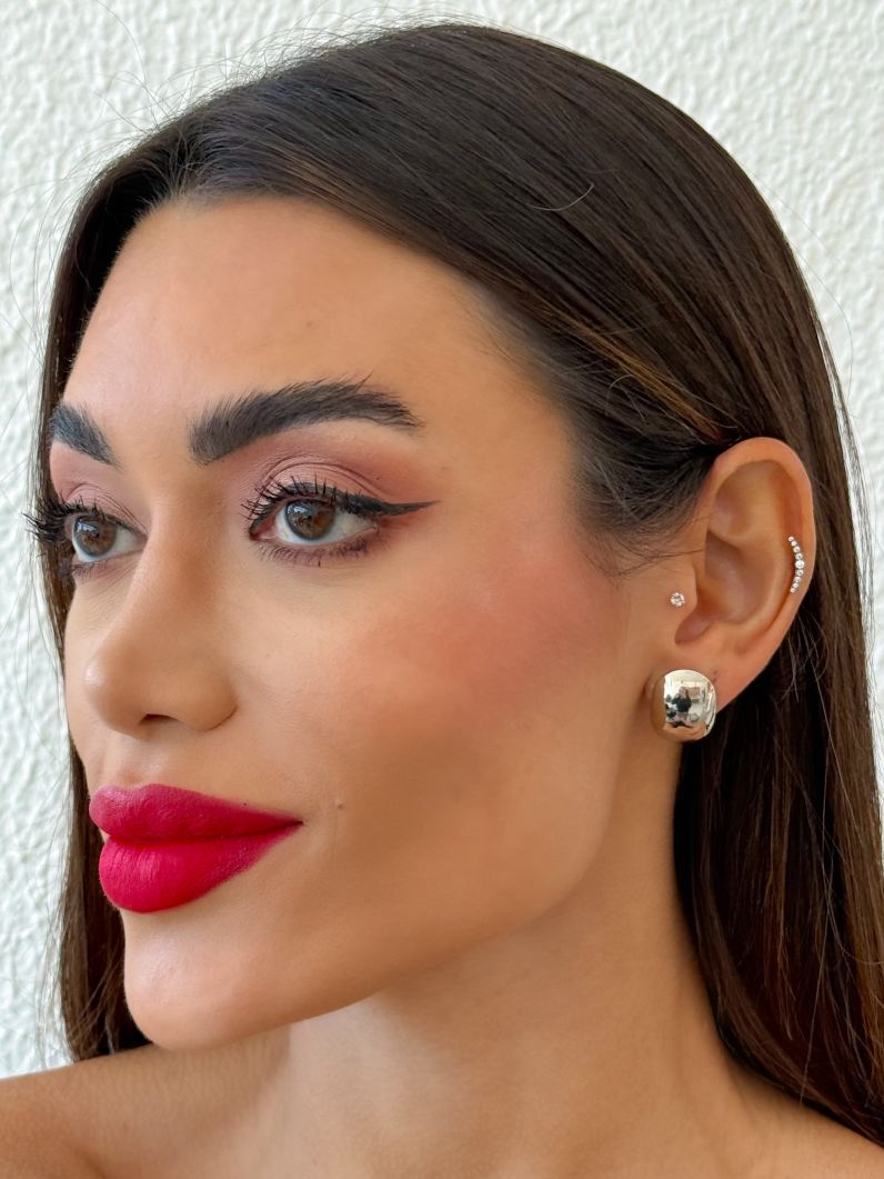 Brinco Aço Inoxidavel Folheado a Ouro 18k e Prata Design Oval Liso
