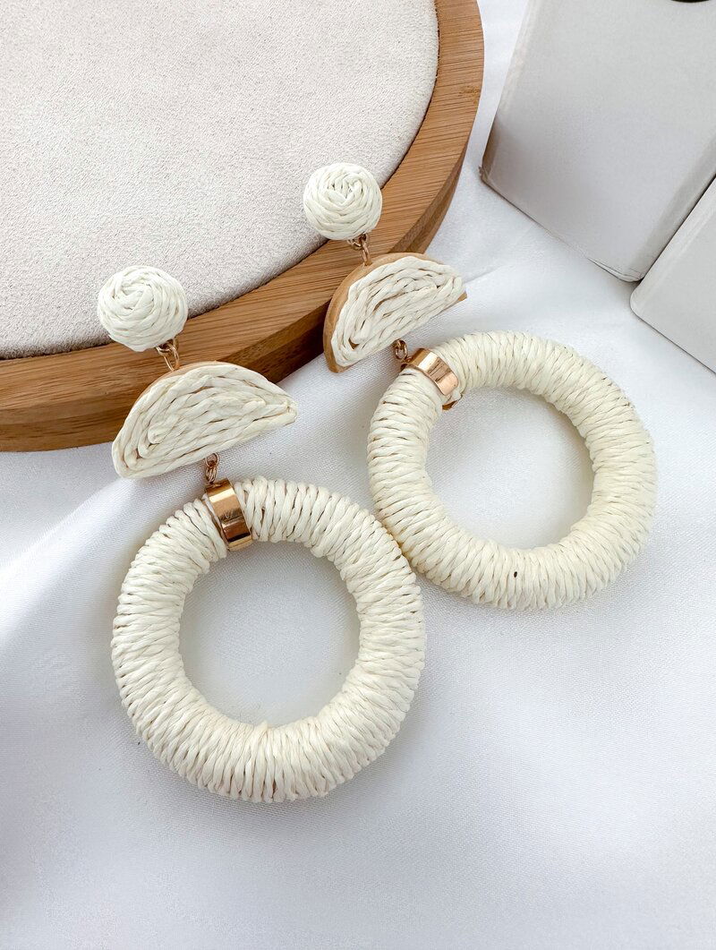 Brinco de Palha Argola com Ponteira Cores