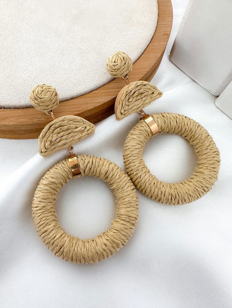 Brinco de Palha Argola com Ponteira Cores