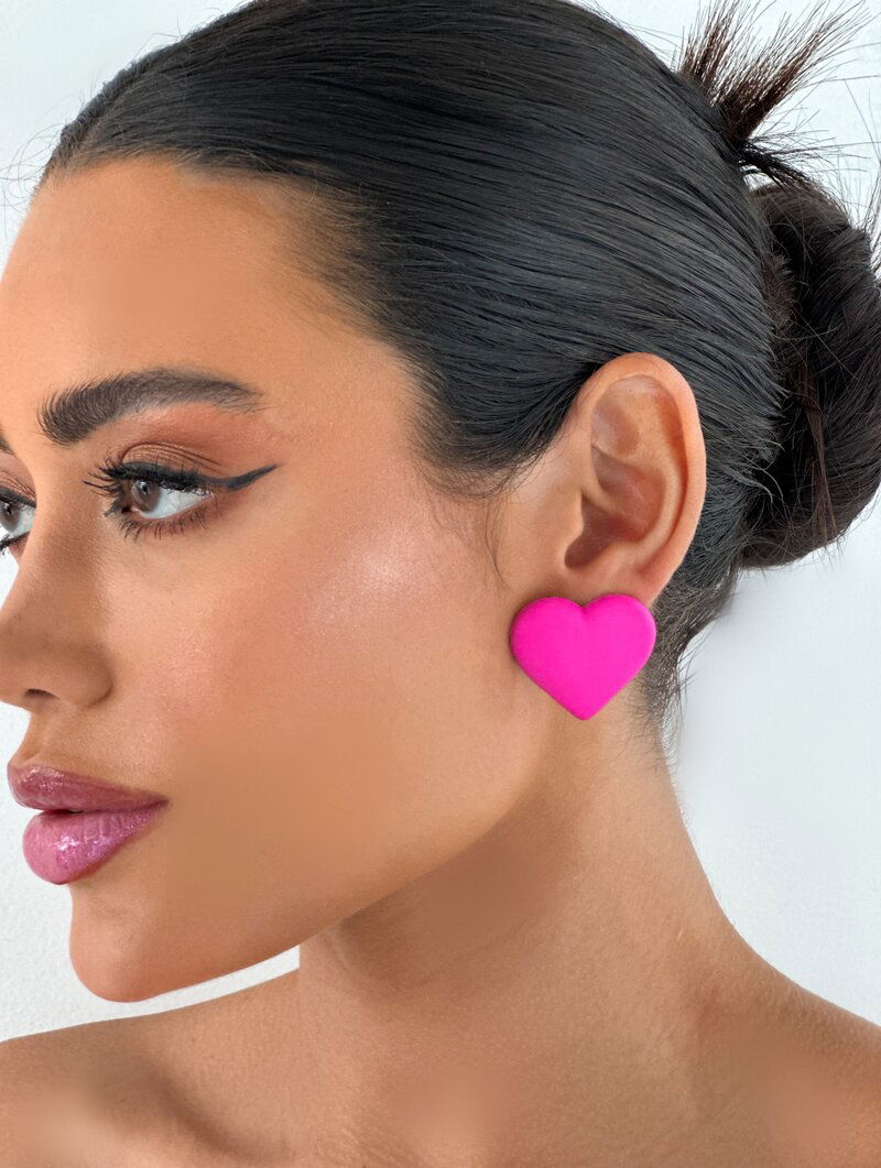 Brinco Coração Resina