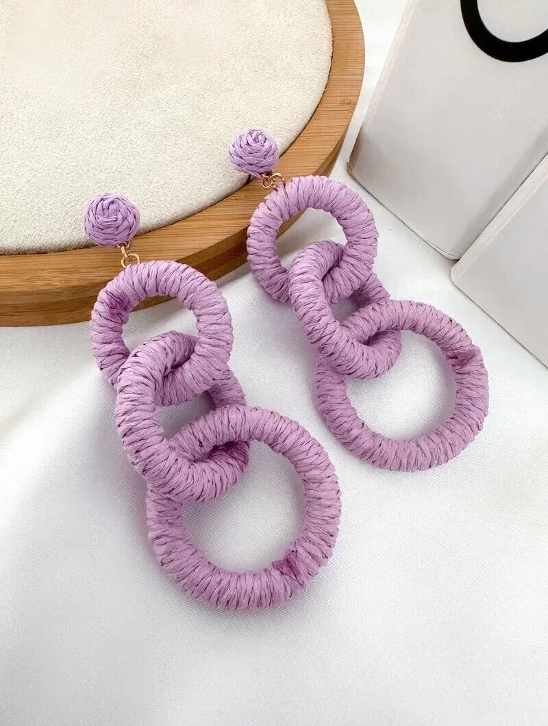 Brinco de Palha Circulos Entrelaçados