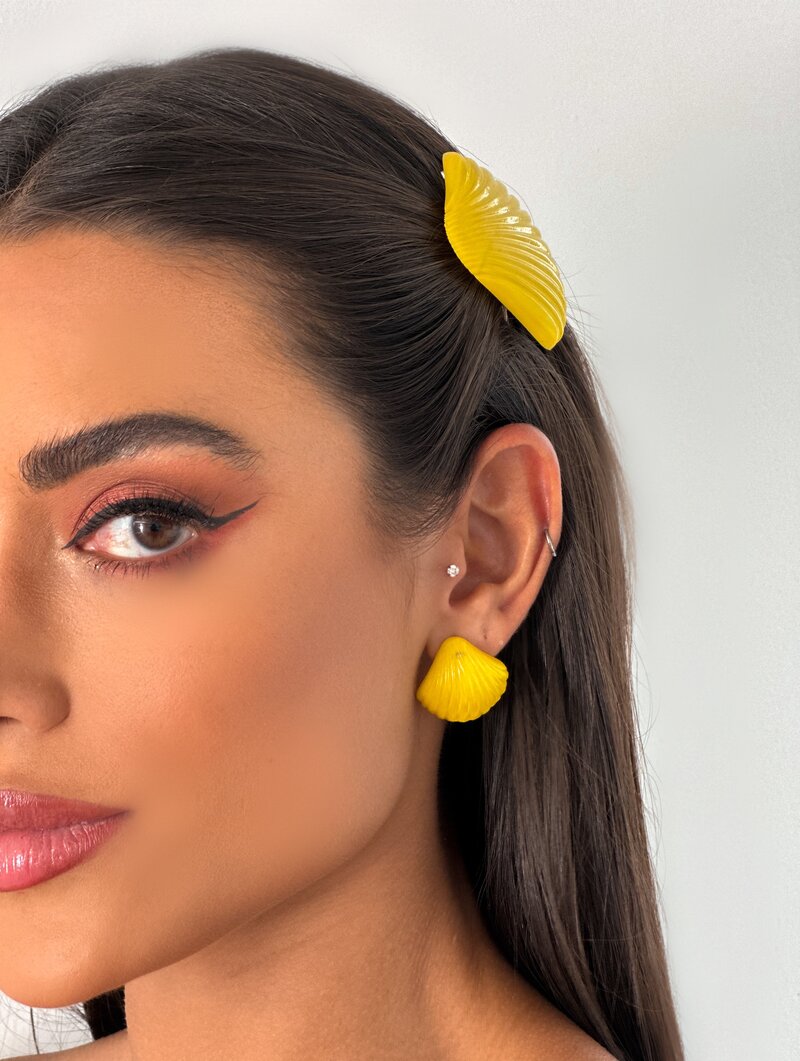 Brinco de Resina Colorida Concha