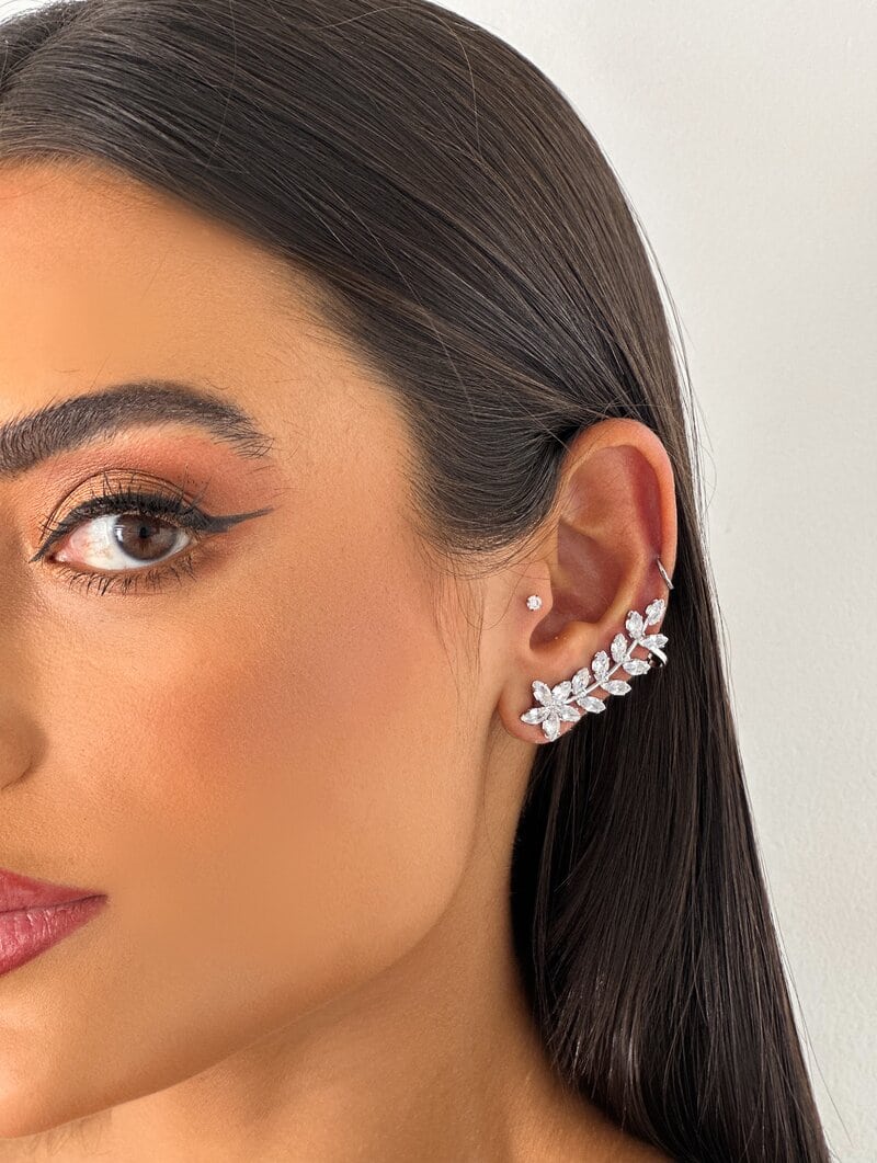 Brinco Ear Cuff Folheado a Ouro 18k e Prata