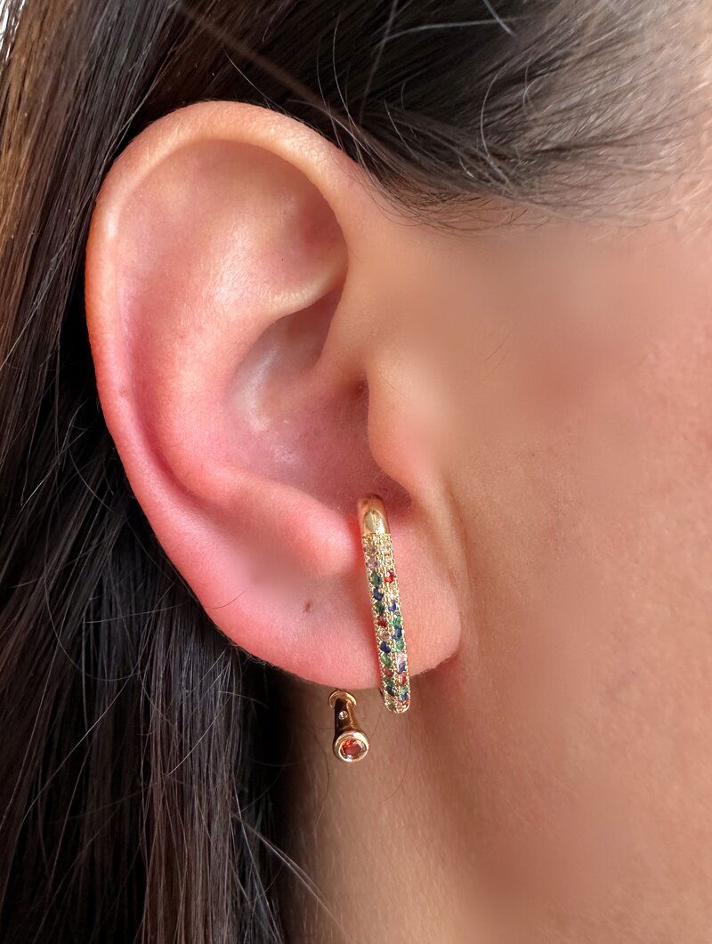Brinco Ear Cuff Folheado a Ouro 18k e Prata Fio Cravejado