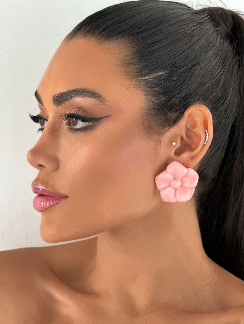 Brinco Flor de Resina Colorida