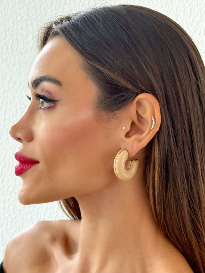 Brinco Folheado a Ouro 18k Argola Resinada