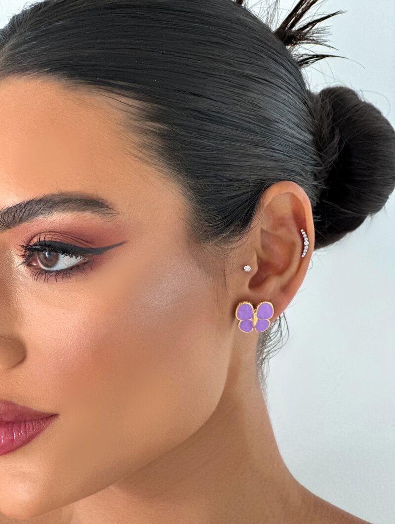 Brinco Folheado a Ouro 18k Borboleta Resinada