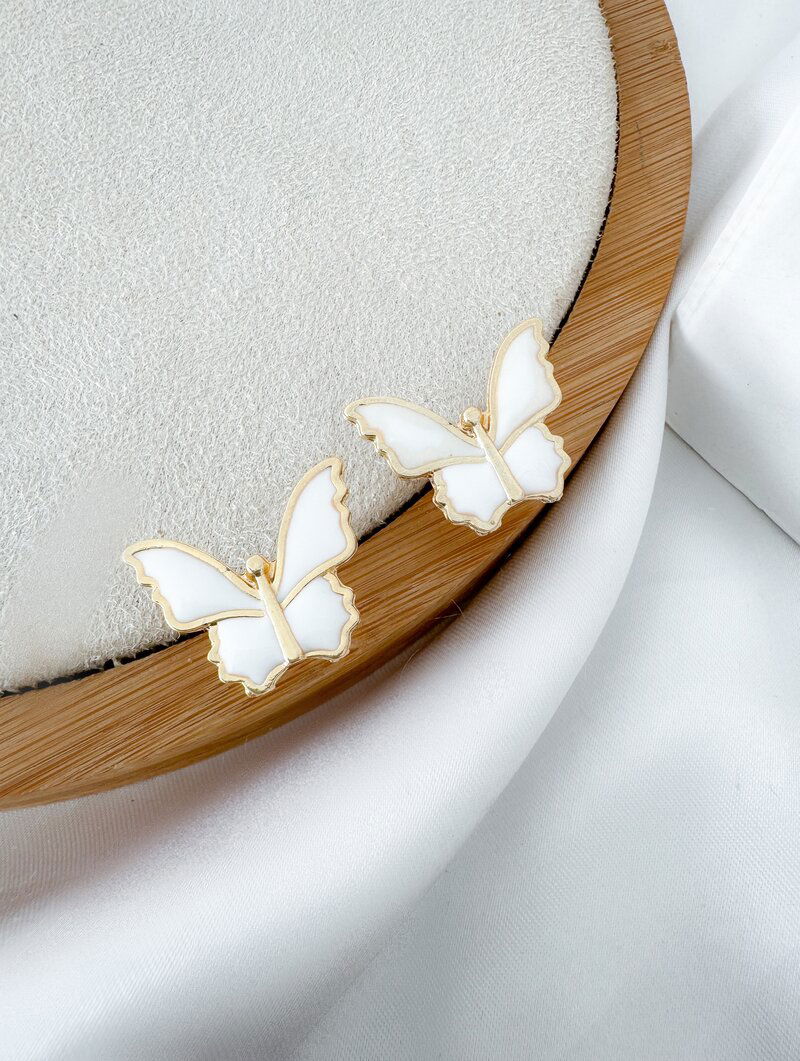 Brinco Folheado a Ouro 18k Borboleta Resinada