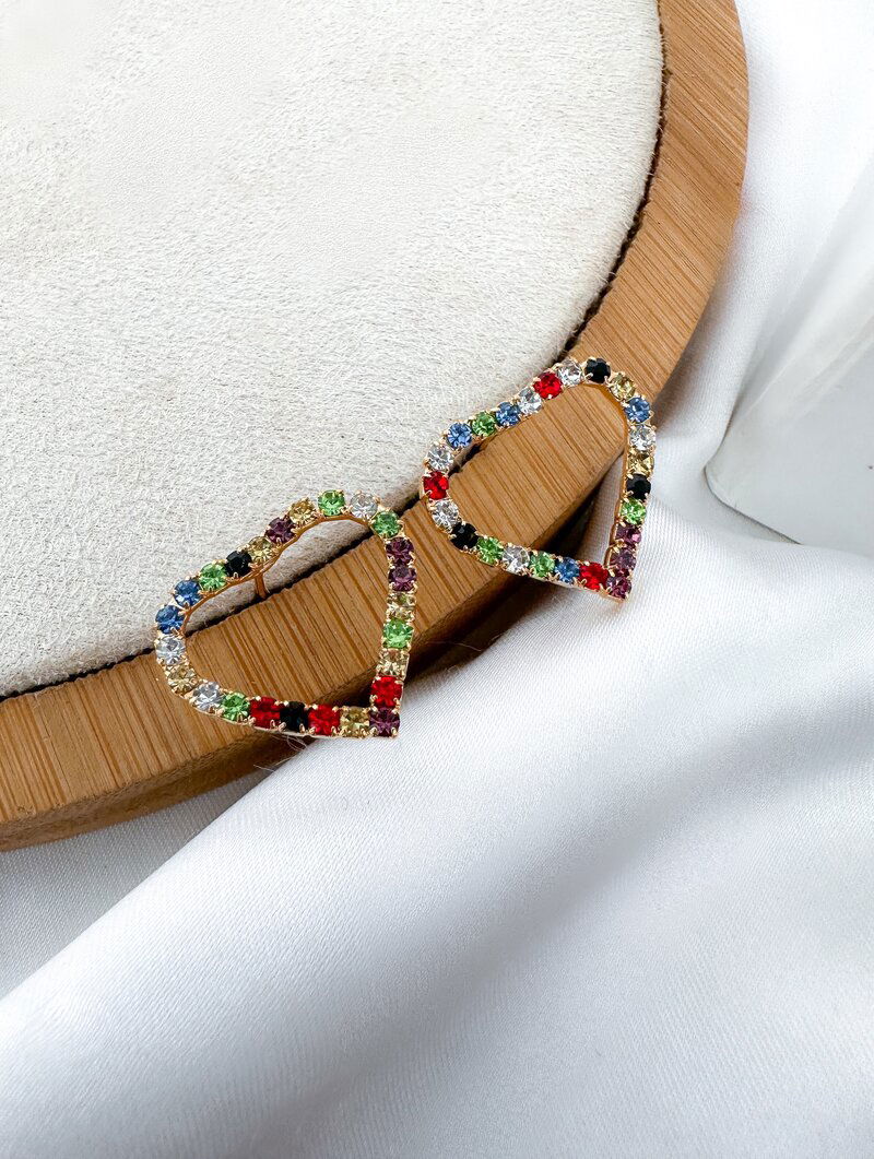 Brinco Folheado a Ouro 18K Coração com Micro Zirconias