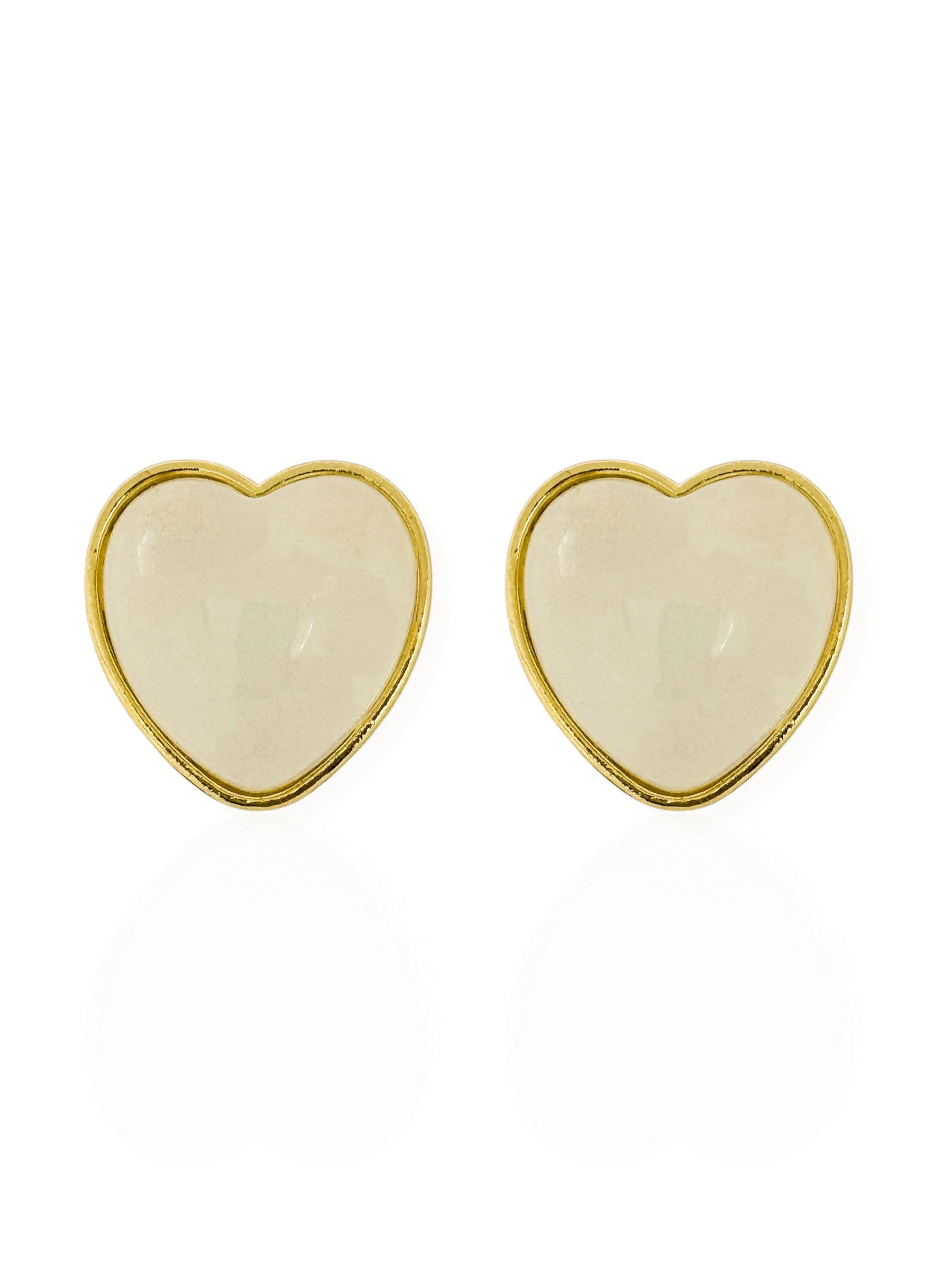 Brinco Folheado a Ouro 18k Coração Resinado