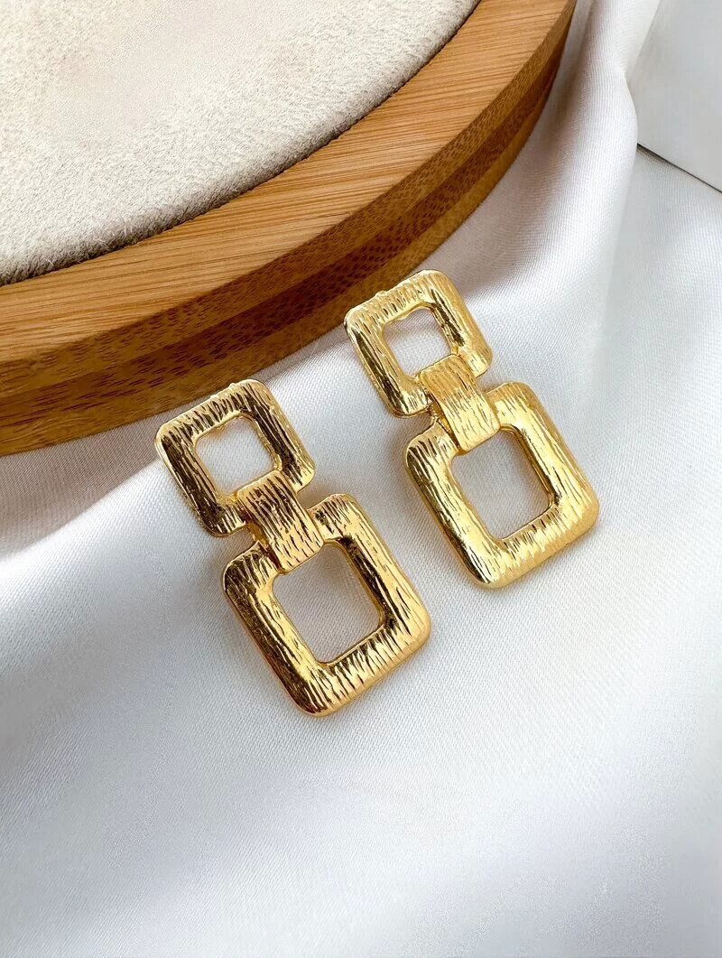 Brinco Folheado a Ouro 18k Corrente Texturizada