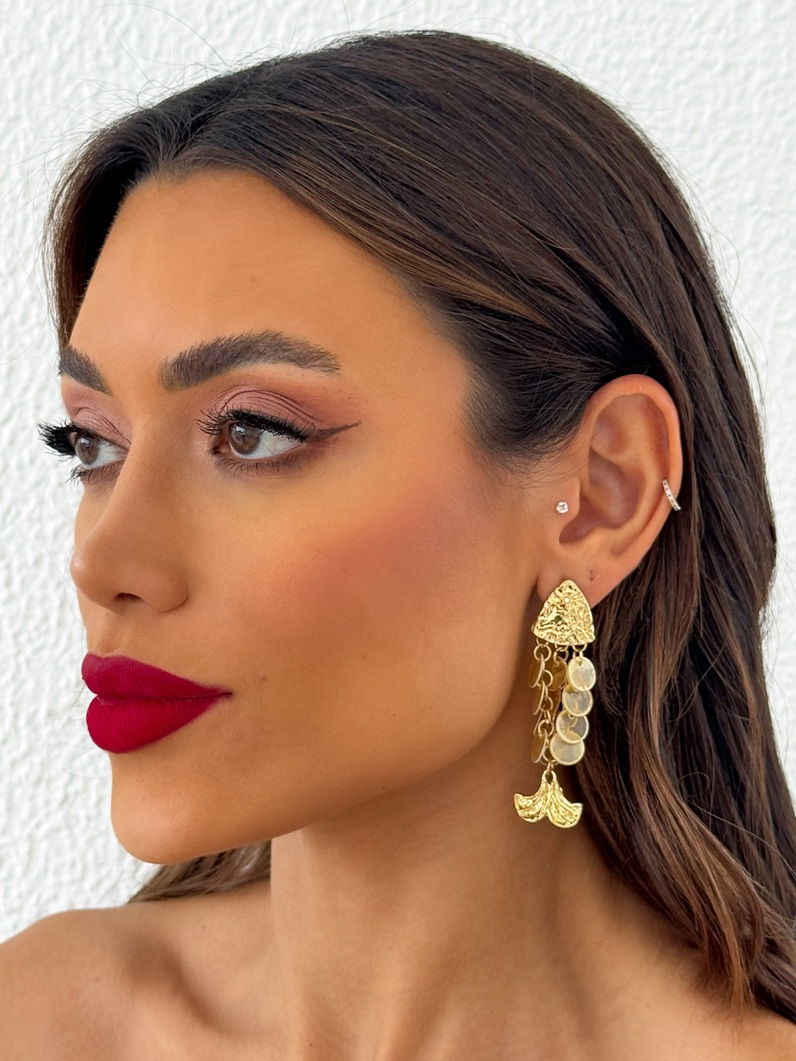 Brinco Folheado a Ouro 18k Deisng Peixei Com Círculos Coloridos