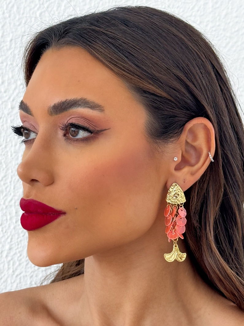 Brinco Folheado a Ouro 18k Deisng Peixei Com Círculos Coloridos