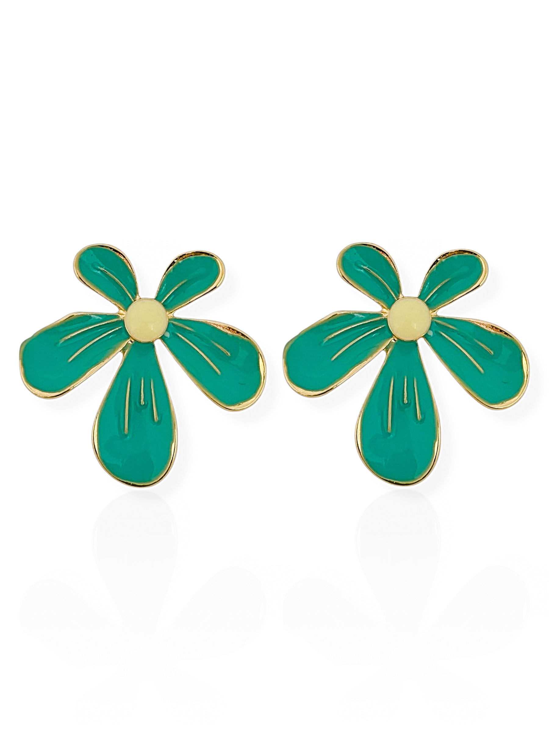 Brinco Folheado a Ouro 18k Design Flor Resinada