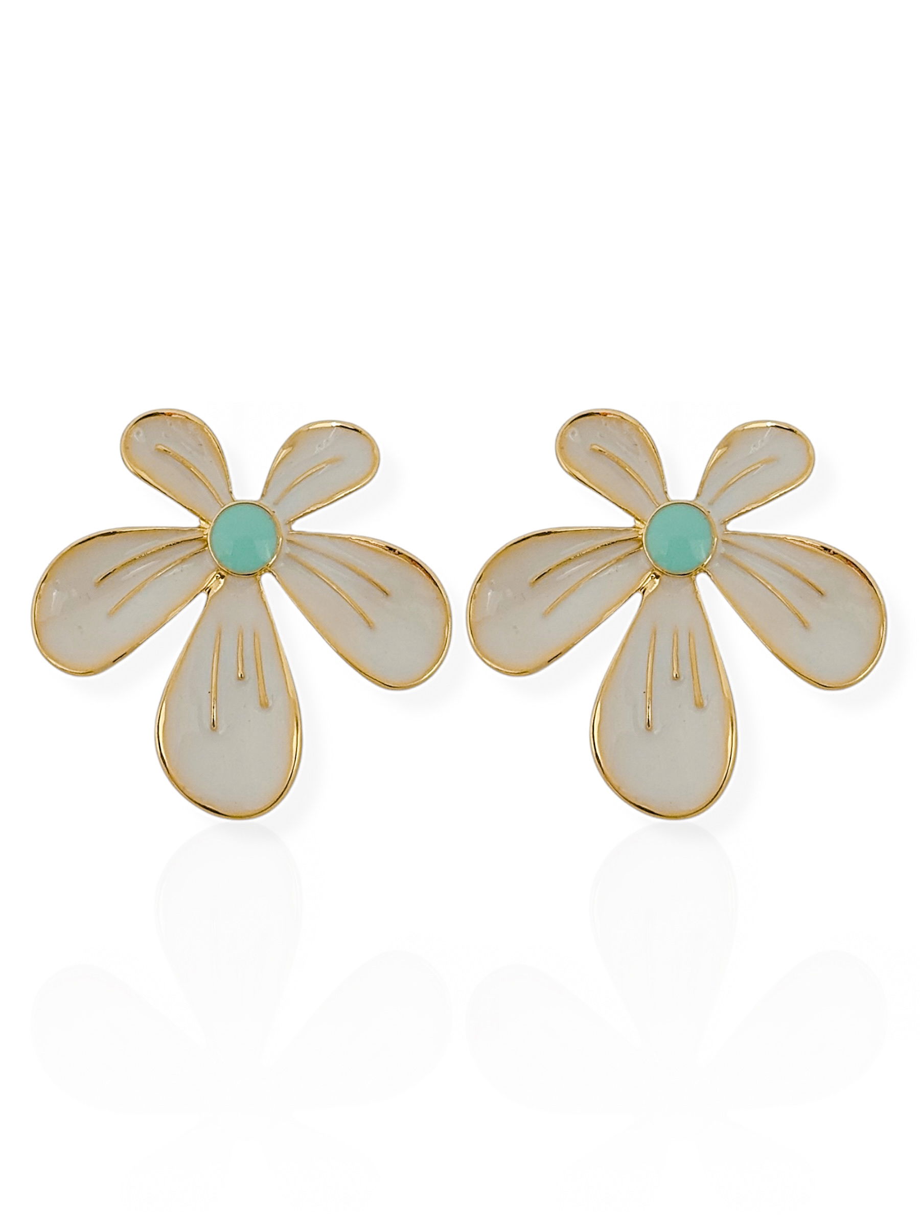 Brinco Folheado a Ouro 18k Design Flor Resinada