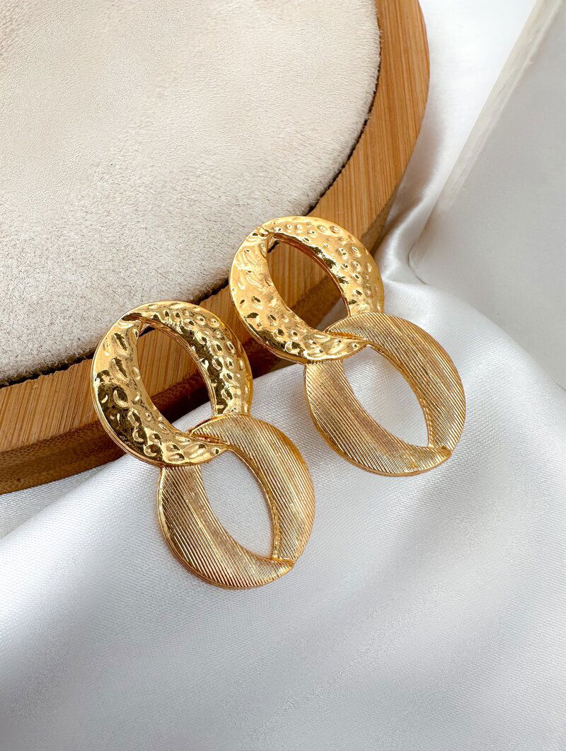 Brinco Folheado a Ouro 18k Dois Elos