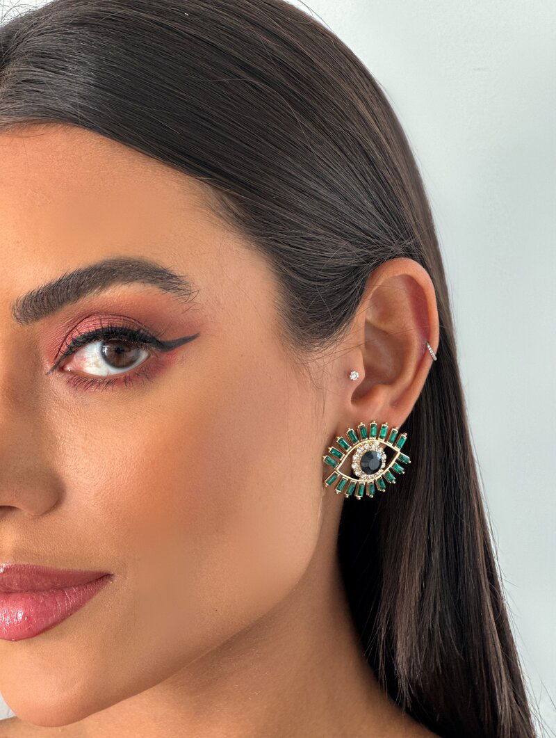 Brinco Folheado a Ouro 18K e a Prata Navetes com Pedra Zirconia