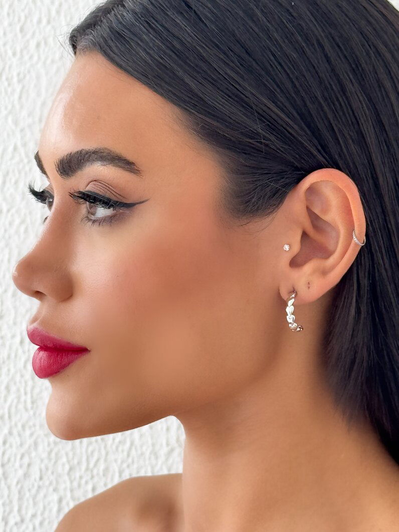 Brinco Folheado a Ouro 18k e Prata 925 Argola Aro de Corações