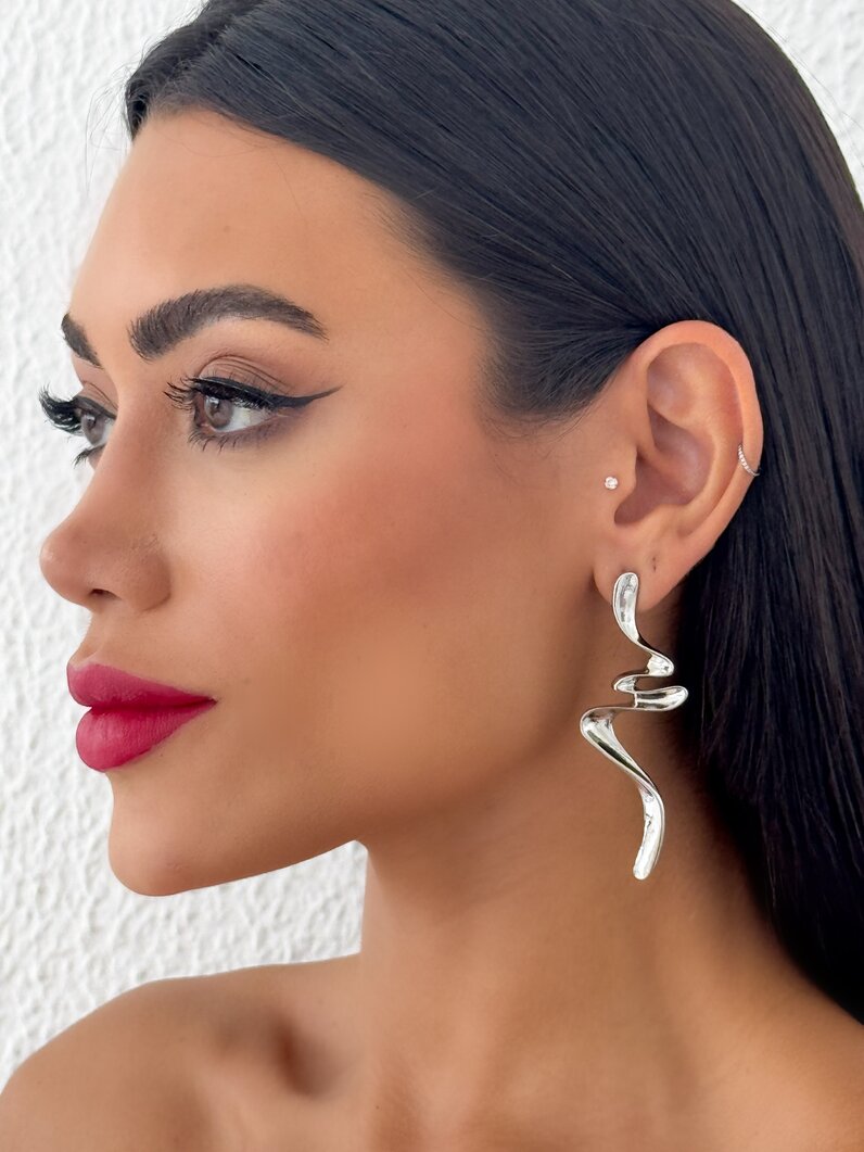 Brinco Folheado a Ouro 18k e Prata 925 Aro Achatado Ondulado