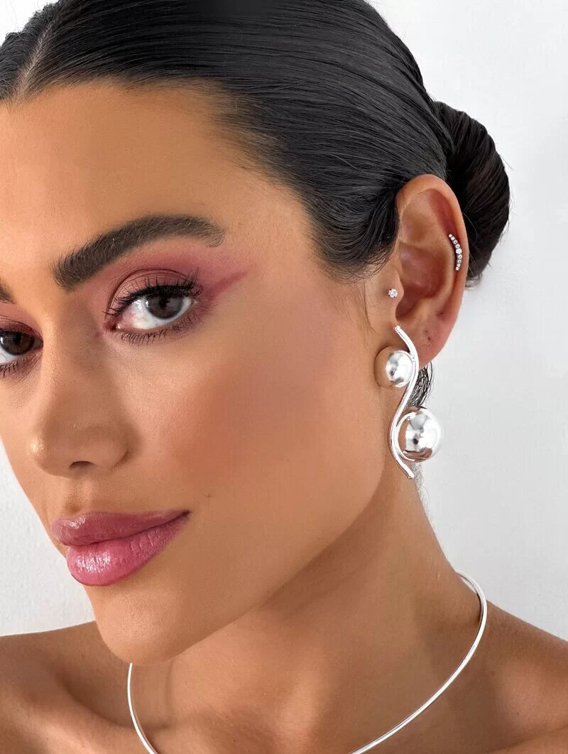 Brinco Folheado a Ouro 18k e Prata 925 Aro com Esferas