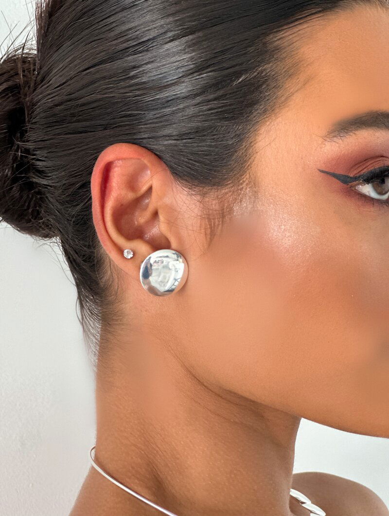 Brinco Folheado a Ouro 18k e Prata 925 Esferas Lisas