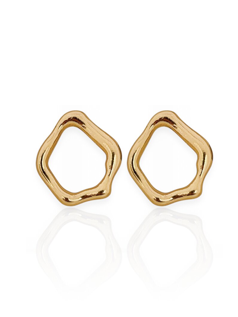 Brinco Folheado a Ouro 18k e Prata 925 Formato Redondo Disforme