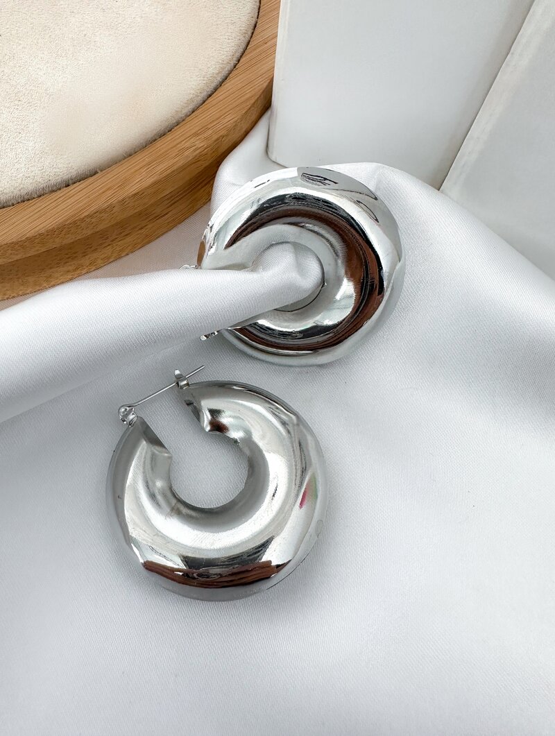 Brinco Folheado a Ouro 18k e Prata Argola Click