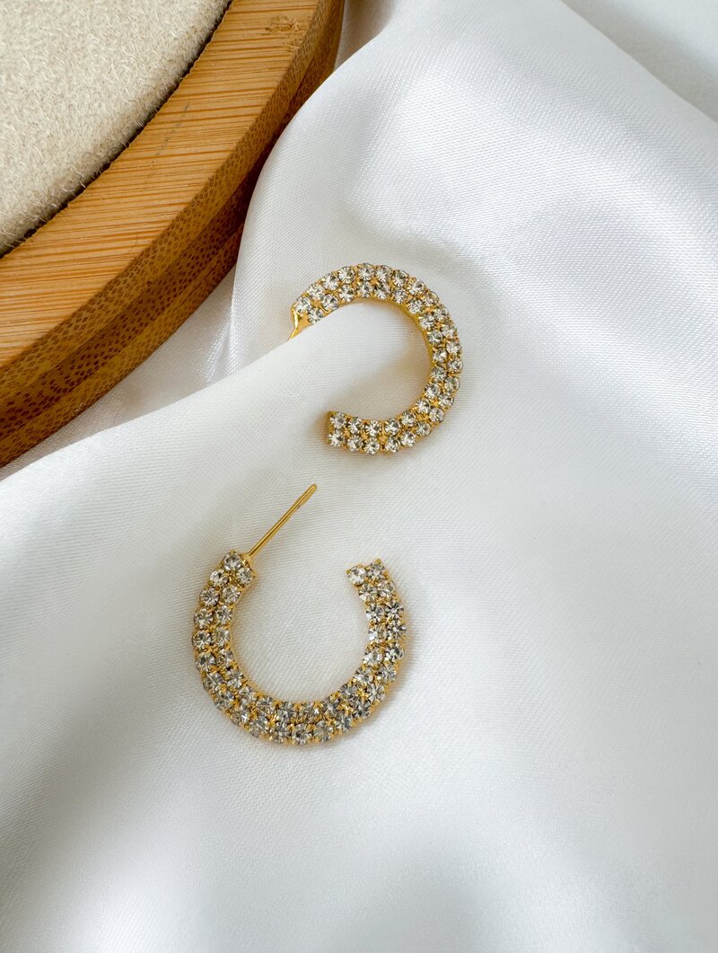 Brinco Folheado a Ouro 18k e Prata Argola com Micro Zircônias