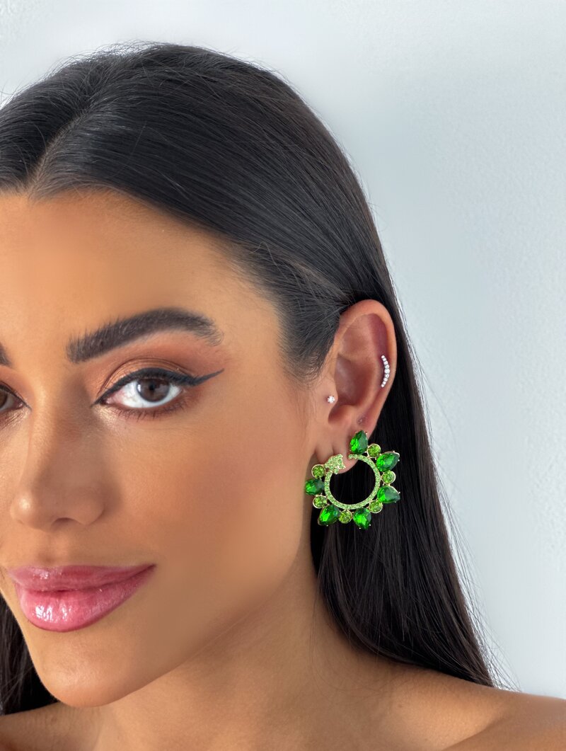 Brinco Folheado a Ouro 18k e Prata Argola com Pedraria