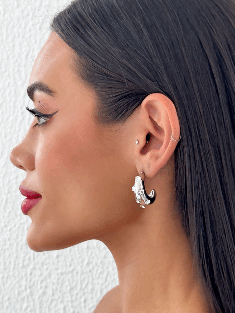 Brinco Folheado a Ouro 18k e Prata Argola Com Ponto de luz