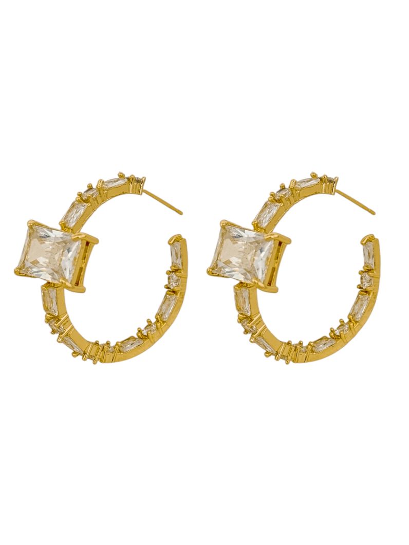 Brinco Folheado a Ouro 18k e Prata Argola Com Quadrado de Cristal