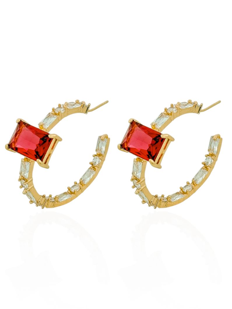 Brinco Folheado a Ouro 18k e Prata Argola Com Quadrado de Cristal