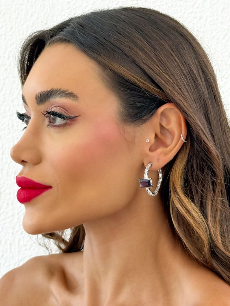 Brinco Folheado a Ouro 18k e Prata Argola Com Quadrado de Cristal