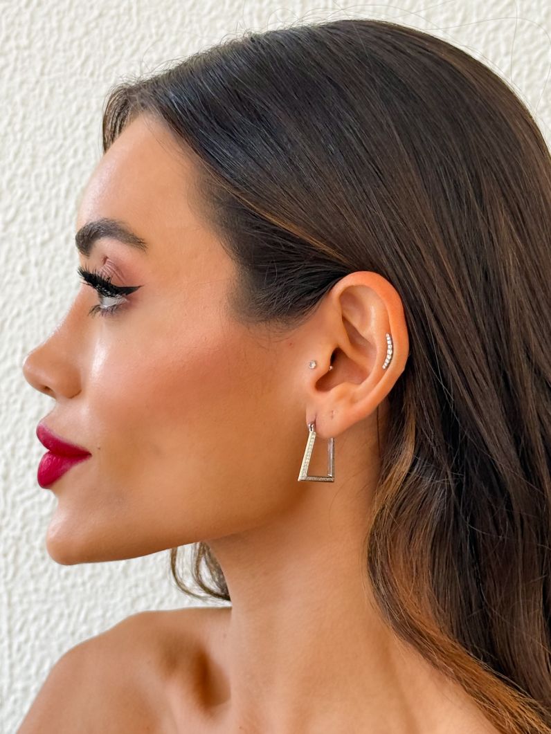 Brinco Folheado a Ouro 18k e Prata Argola Cravejada Quadrada