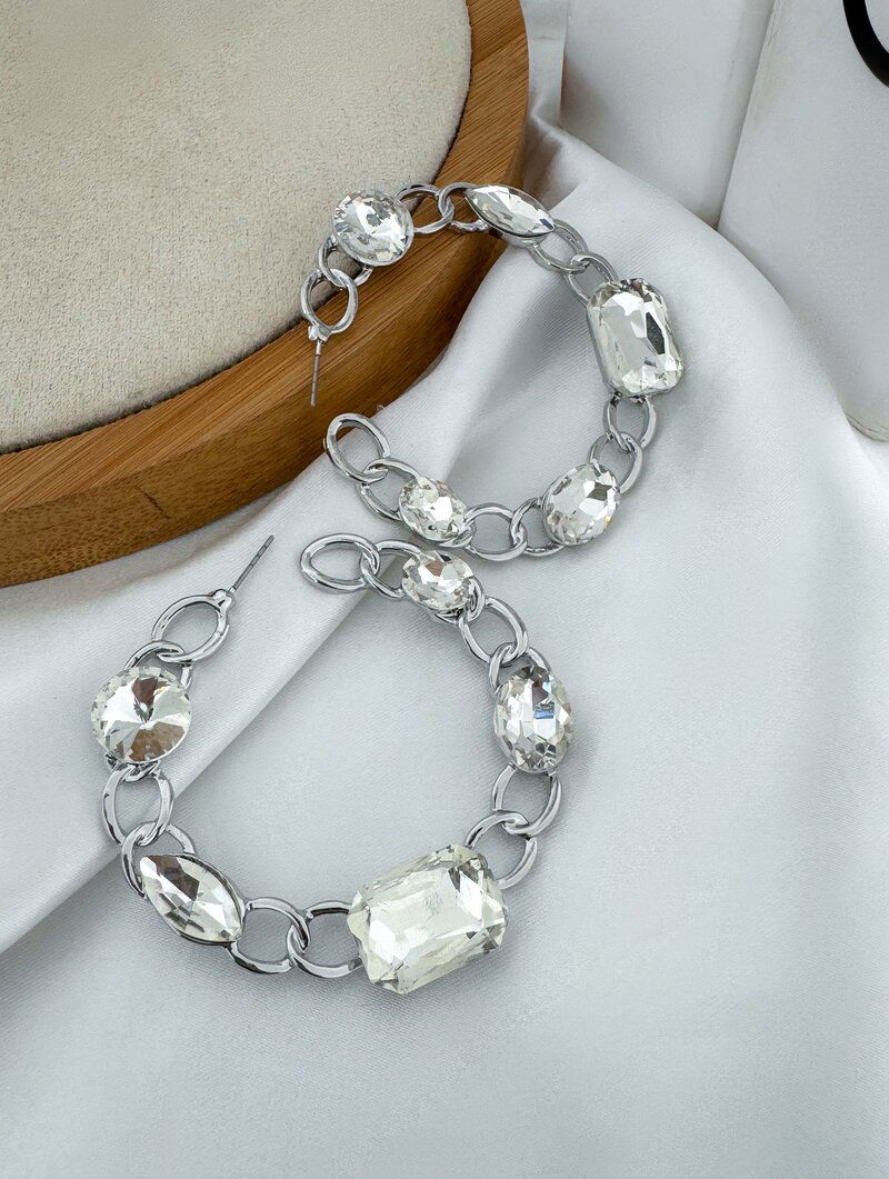 Brinco Folheado a Ouro 18k e Prata Argola Design Corrente com Chaton